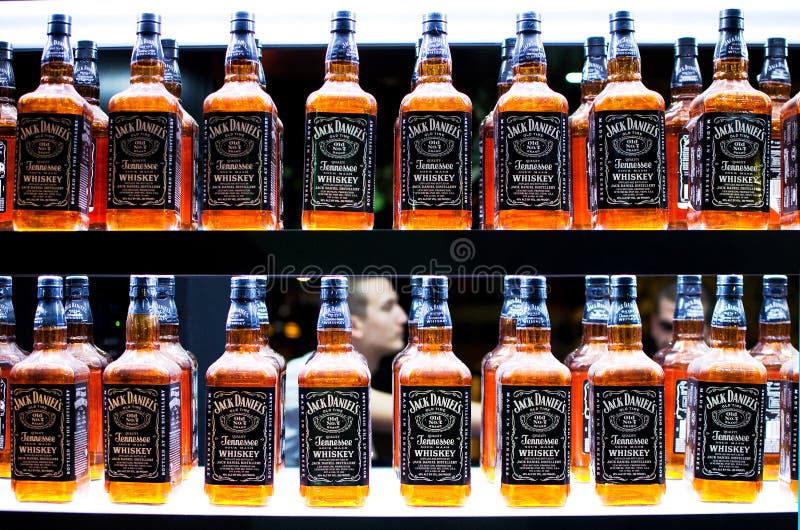 7 Daniels Silar Ingen Gammal Whiskey Redaktionell Arkivbild Bild av