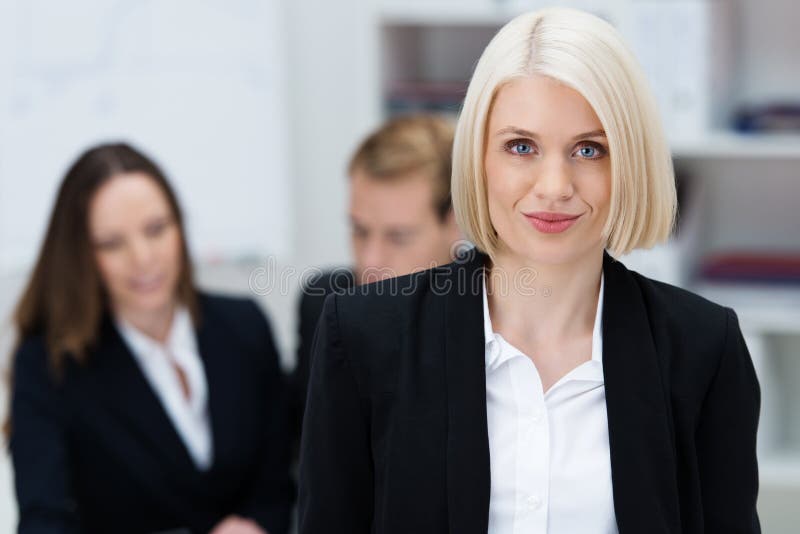 Aantrekkelijke vrouwelijke directeur stock foto's Aantrekkelijke vrouwelijke directeur stock foto's