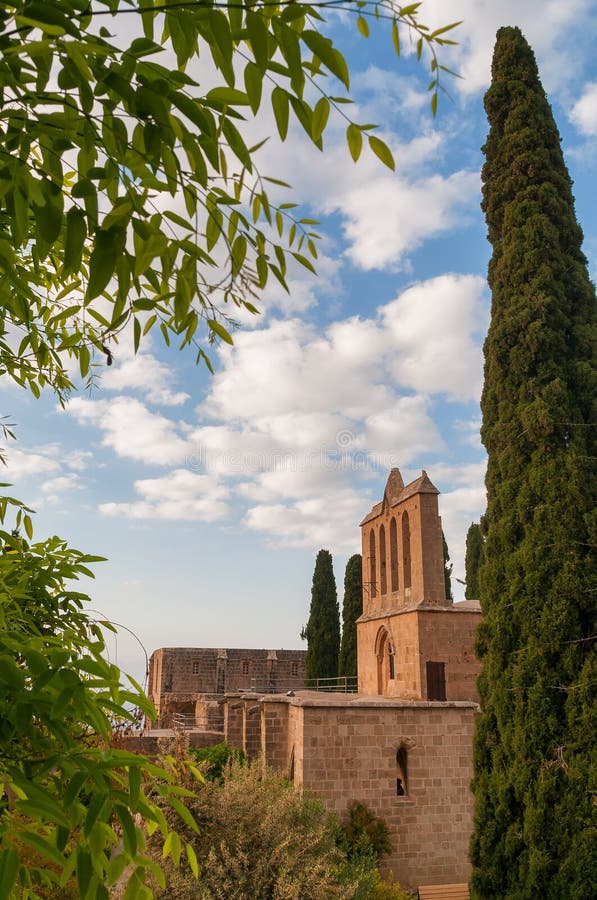 Abadía de Bellapais. Kyrenia. Chipre fotografía de archivo