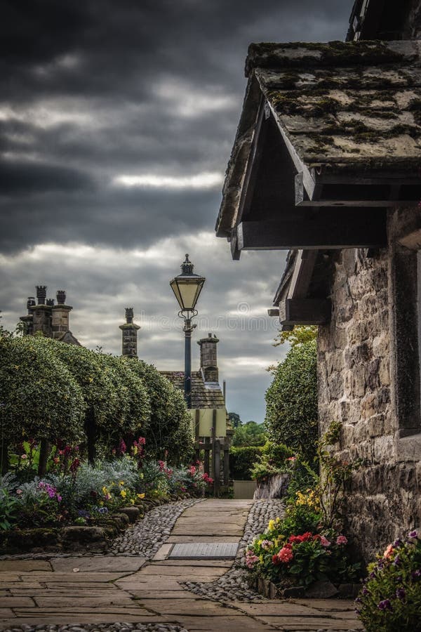 Abadía de las fuentes en Yorkshire, Inglaterra foto de archivo libre de regalías Abadía de las fuentes en Yorkshire, Inglaterra foto de archivo libre de regalías