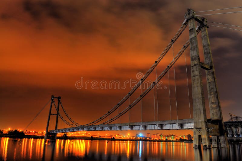 Abandon bridge in Putrajaya