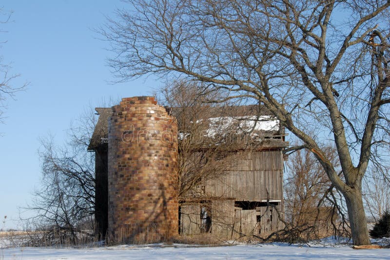 Abandoned barn