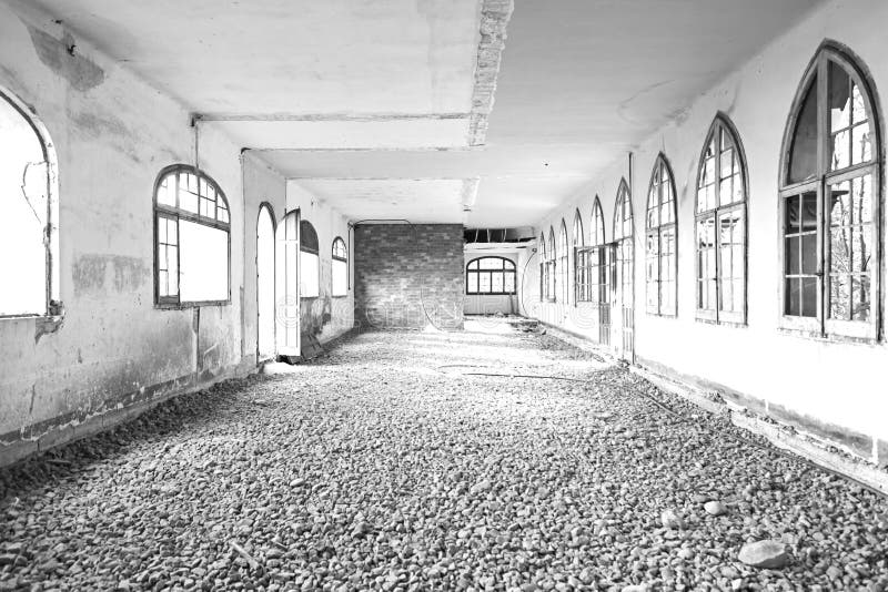 Abandoned house in ruins stock images