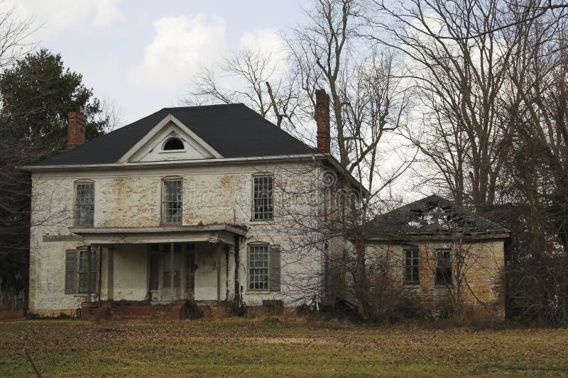 Abandoned white House
