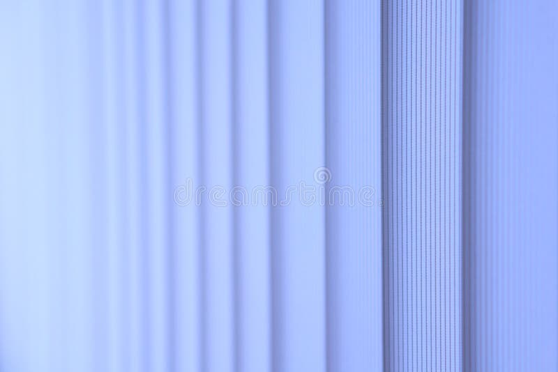 Abat-jour bleus de verticale image libre de droits Abat-jour bleus de verticale image libre de droits