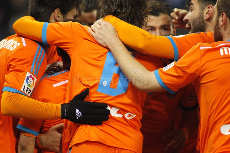 Abbracciare dei giocatori di Valencia CF