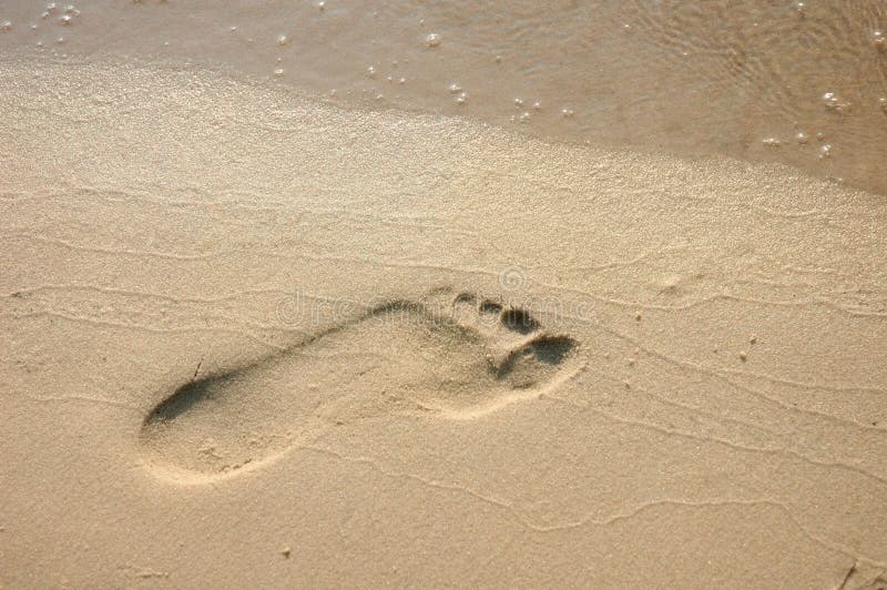 Abdruck auf dem Strand-Sand lizenzfreies stockfoto Abdruck auf dem Strand-Sand lizenzfreies stockfoto
