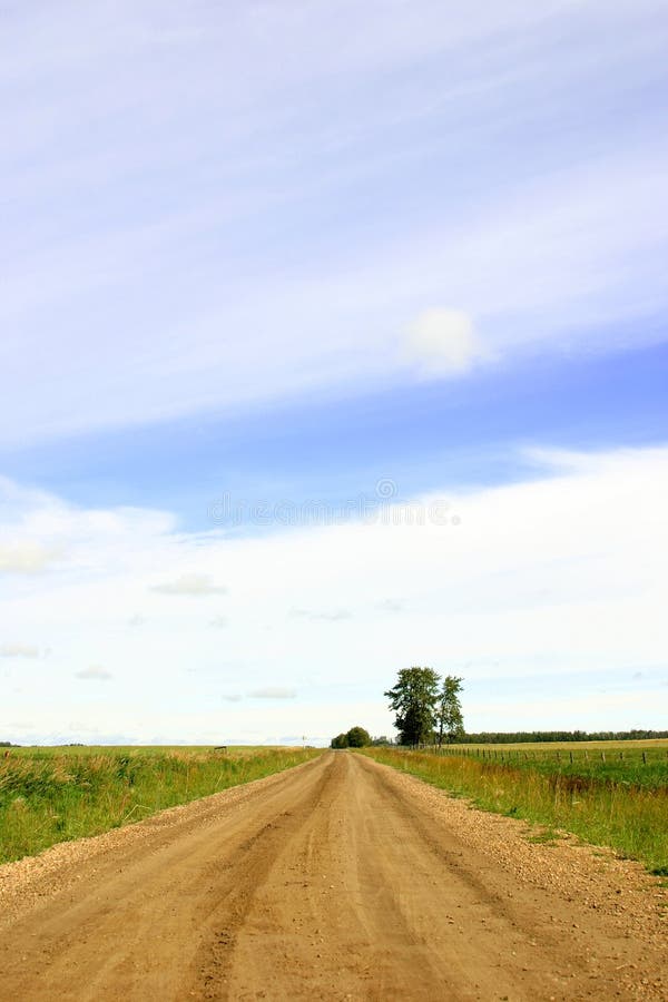 Abra a estrada secundária fotografia de stock Abra a estrada secundária fotografia de stock