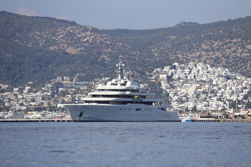 abramovich yacht bodrum