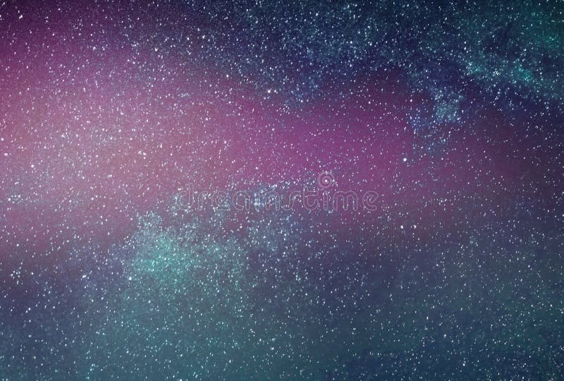Thiên hà: Hình ảnh thiên hà với những màu sắc tuyệt đẹp và ấn tượng sẽ khiến bạn lạc vào thế giới khác. Cùng trải nghiệm chuyến phiêu lưu vượt thời gian và không gian để khám phá những bí ẩn của những hệ sao đầy nguy hiểm và đẹp đến kinh ngạc.
