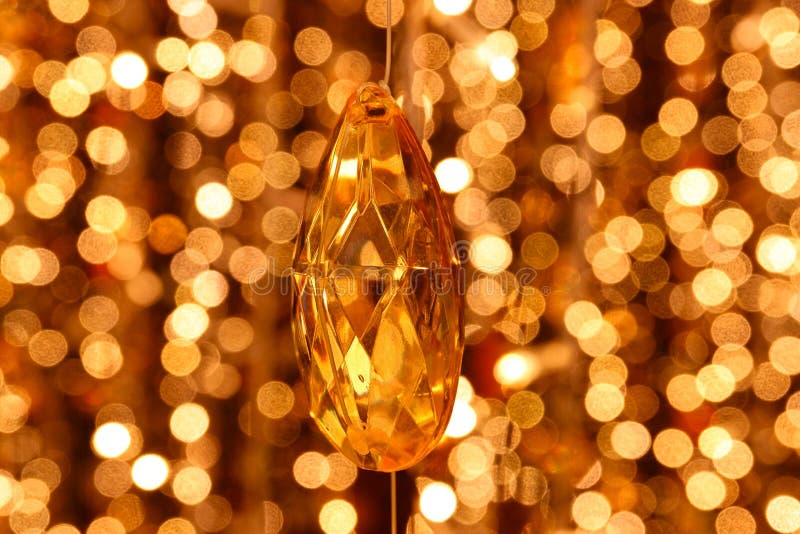 Abstract image Diamond decoration of the lines of crystal chandelier on gold light bokeh royalty free stock images Abstract image Diamond decoration of the lines of crystal chandelier on gold light bokeh royalty free stock images