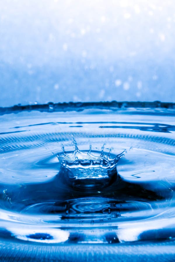 Abstract water splash crown royalty free stock photos Abstract water splash crown royalty free stock photos