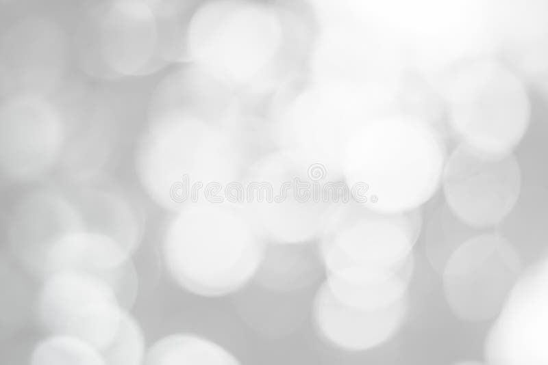 Những tấm ảnh có hiệu ứng Bokeh chắc chắn sẽ khiến bạn say đắm. Từ những chùm ánh sáng tinh tế cho đến những điểm chấm phát sáng đầy sắc màu, Bokeh sẽ tô điểm cho bức ảnh và tạo nên một không gian mơ màng, đầy nổi bật.