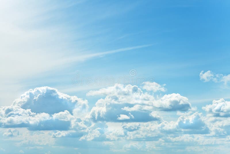 Abstrakt begreppbakgrund för molnig himmel arkivbild Abstrakt begreppbakgrund för molnig himmel arkivbild