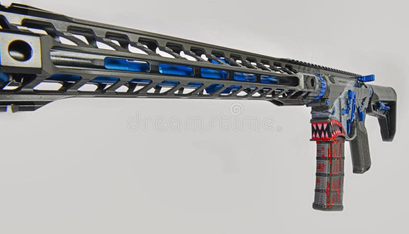 Abstrakte Ansicht eines Gewehrs HDR der Gewohnheit AR15 lizenzfreie stockfotografie Abstrakte Ansicht eines Gewehrs HDR der Gewohnheit AR15 lizenzfreie stockfotografie