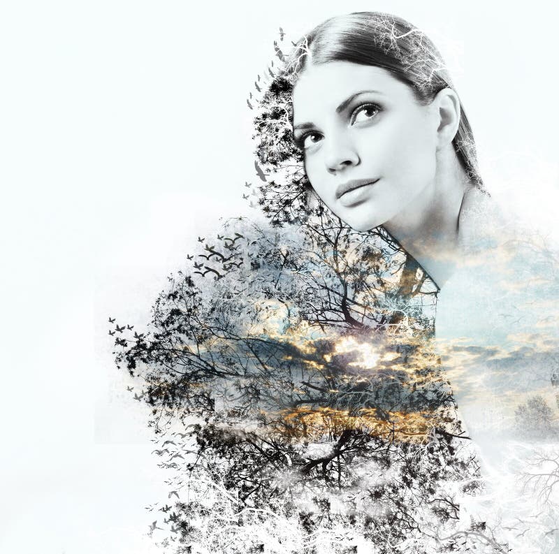 Abstrakte Doppelbelichtung der Frau und Schönheit der Natur in der SU lizenzfreie stockfotografie Abstrakte Doppelbelichtung der Frau und Schönheit der Natur in der SU lizenzfreie stockfotografie