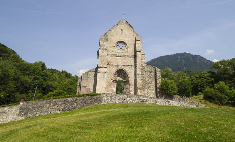 Abtei von Heilig-Jean-d'Aulps, Frankreich lizenzfreie stockbilder Abtei von Heilig-Jean-d'Aulps, Frankreich lizenzfreie stockbilder