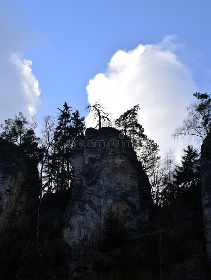 Acantilados en paraíso bohemio - las rocas de la piedra arenisca de Prachov - paisaje imagenes de archivo Acantilados en paraíso bohemio - las rocas de la piedra arenisca de Prachov - paisaje imagenes de archivo