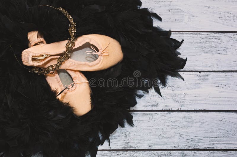 Garneck - Set Di 3 Corde Artificiali Da Appendere, Per Peperoncino, Verdure, Per Fotografia, Aglio Bianco Realistico, Peperoni, Ghirlanda Di Arachidi Da Parete, Decorazione Per Raccolti