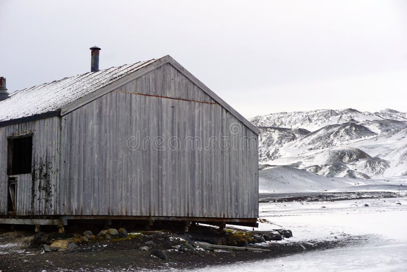 A house in Antarctica stock photo. Image of nature, peace 19305120