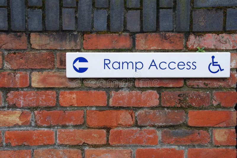 Accès de rampe images libres de droits Accès de rampe images libres de droits