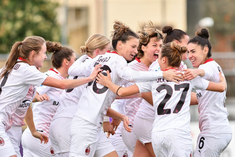 ACF Fiorentina Femminile Vs AC Milan Editorial Photography - Image of  highiest, love: 203984077