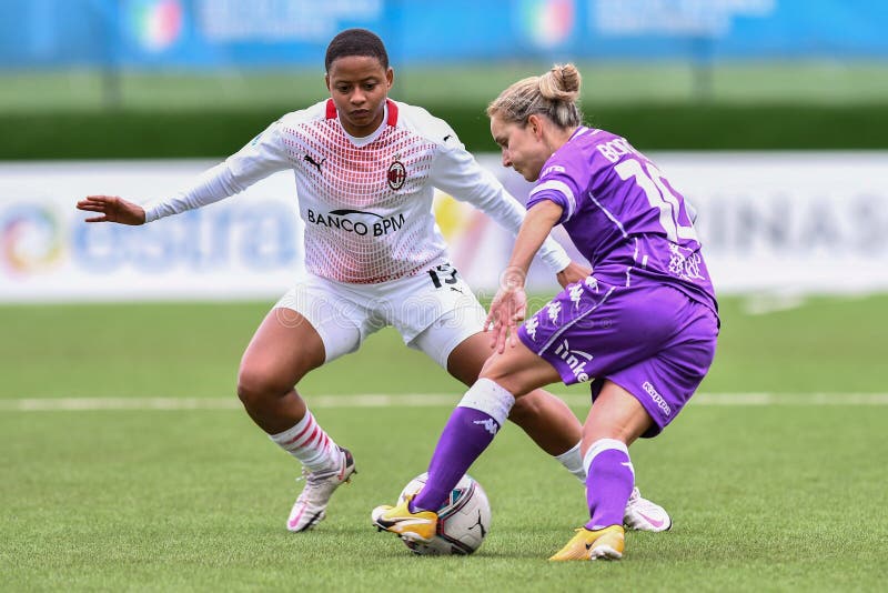 ACF Fiorentina Femminile Vs AC Milan Editorial Image - Image of jane,  players: 204041295