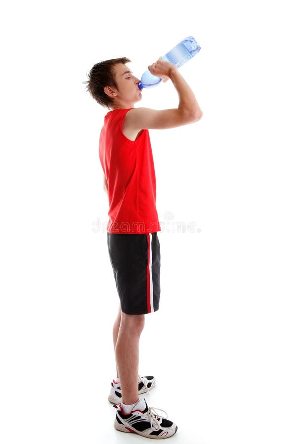 Acqua potabile dello sportivo dalla bottiglia fotografie stock Acqua potabile dello sportivo dalla bottiglia fotografie stock