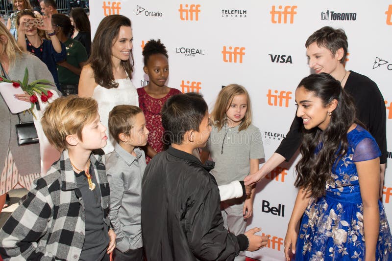 Angelina Jolie with Her Kids at Premiere at Toronto International Film  Festival Editorial Photo - Image of films, international: 99688896