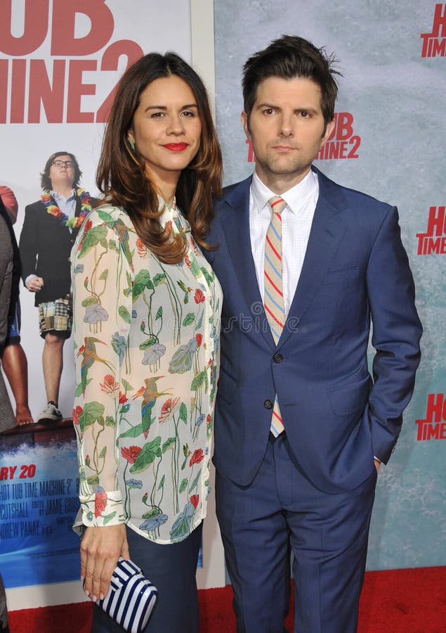 Adam Scott et Naomi Scott image libre de droits Adam Scott et Naomi Scott image libre de droits