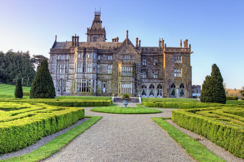 Adare Manor house in Adare, Co. Limerick, Ireland. stock photography Adare Manor house in Adare, Co. Limerick, Ireland. stock photography