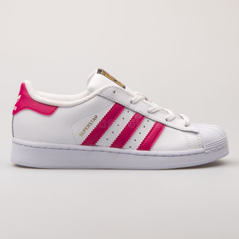 adidas superstar 23