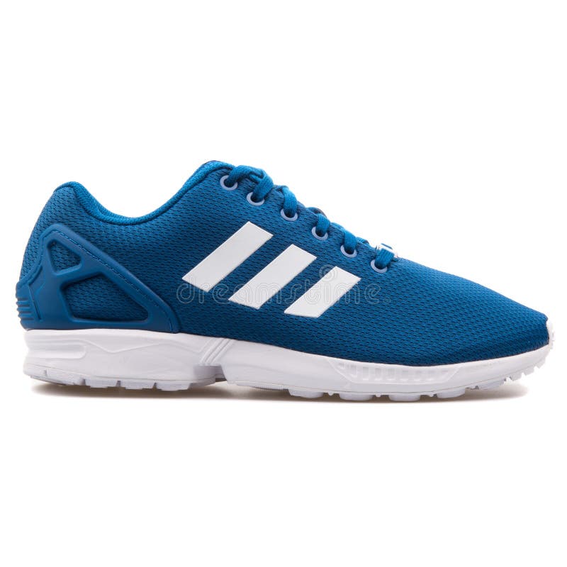 Negociar artillería Precursor Adidas ZX Flux Blue and White Sneaker Editorial Photo - Image of colour,  activity: 151082601