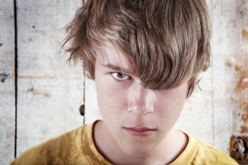 Adolescente arrabbiato immagini stock