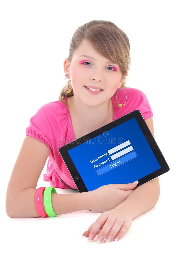 Adolescente que guarda o PC da tabuleta com formulário do início de uma sessão no isolado da tela foto de stock royalty free Adolescente que guarda o PC da tabuleta com formulário do início de uma sessão no isolado da tela foto de stock royalty free