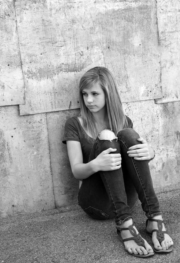 Adolescente triste photos libres de droits Adolescente triste photos libres de droits