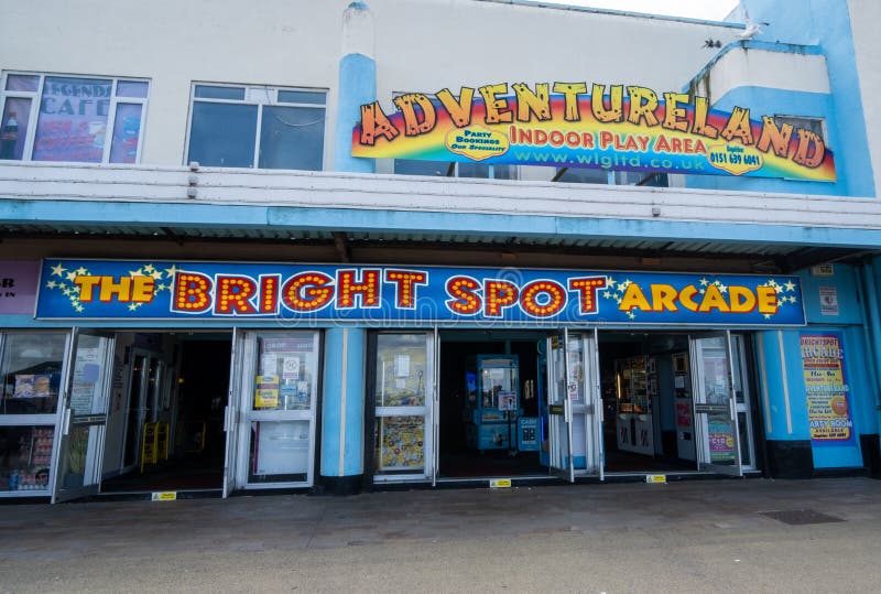 Adventureland Indoor PLay Area dn Bright Spot Arcade en New Brighton Wirral julio 2020
