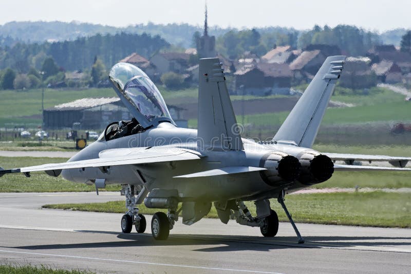 Aereo da caccia eccellente del calabrone F/A-18 immagini stock Aereo da caccia eccellente del calabrone F/A-18 immagini stock