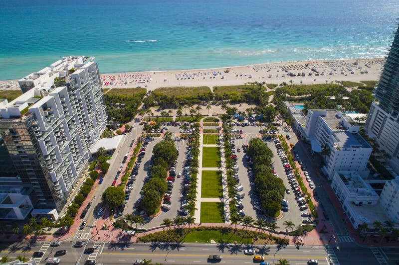 Collins Park Miami Beach Florida – Stock Editorial Photo © felixtm  #141452496