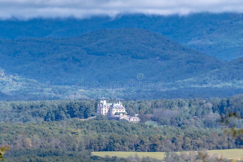Aerial shot of downtown Asheville, North Carolina and surrounding mountains. Aerial shot of downtown Asheville, North Carolina and surrounding mountains stock images Aerial shot of downtown Asheville, North Carolina and surrounding mountains. Aerial shot of downtown Asheville, North Carolina and surrounding mountains stock images