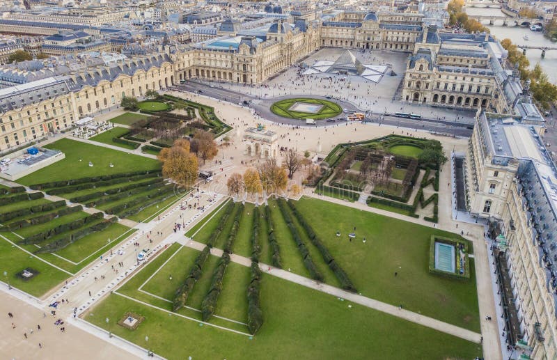 Aerial View of Louvre Museum Stock Image - Image of landmark, tourism ...