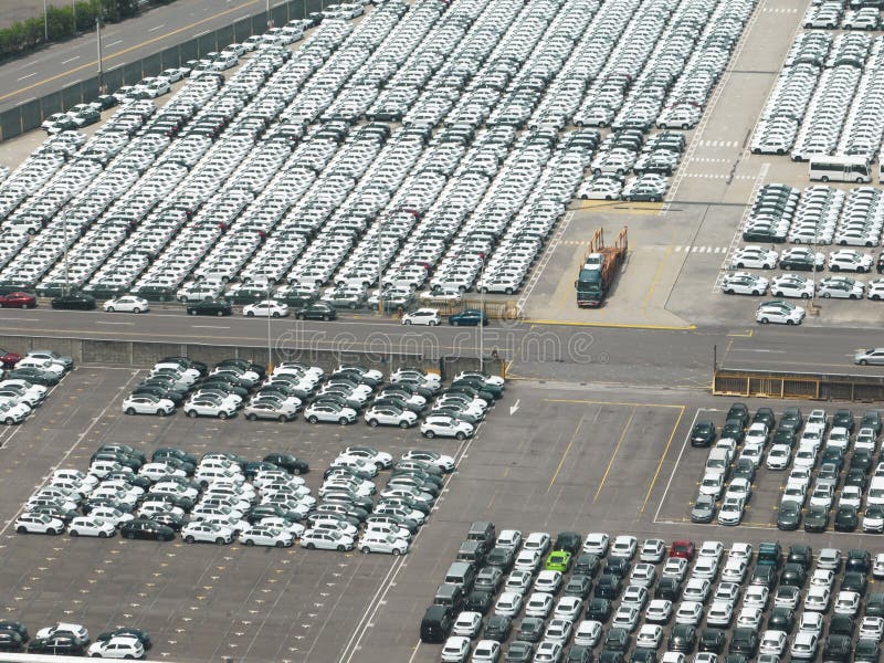 Aerial view of New car lined up in the port for import export around the world stock photography