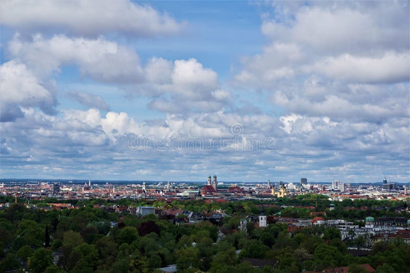 Aerial view over Munich with the Frauenkirche in the center royalty free stock image Aerial view over Munich with the Frauenkirche in the center royalty free stock image