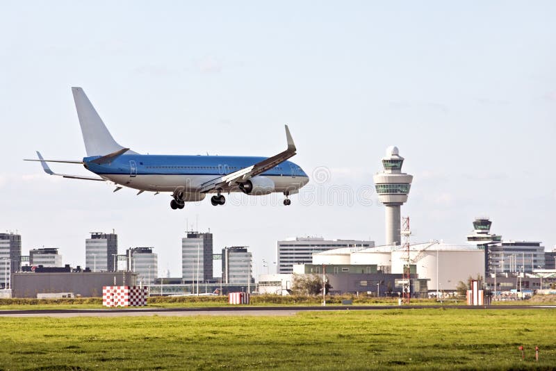 Aeroporto de Schiphol nos Países Baixos fotografia de stock royalty free Aeroporto de Schiphol nos Países Baixos fotografia de stock royalty free