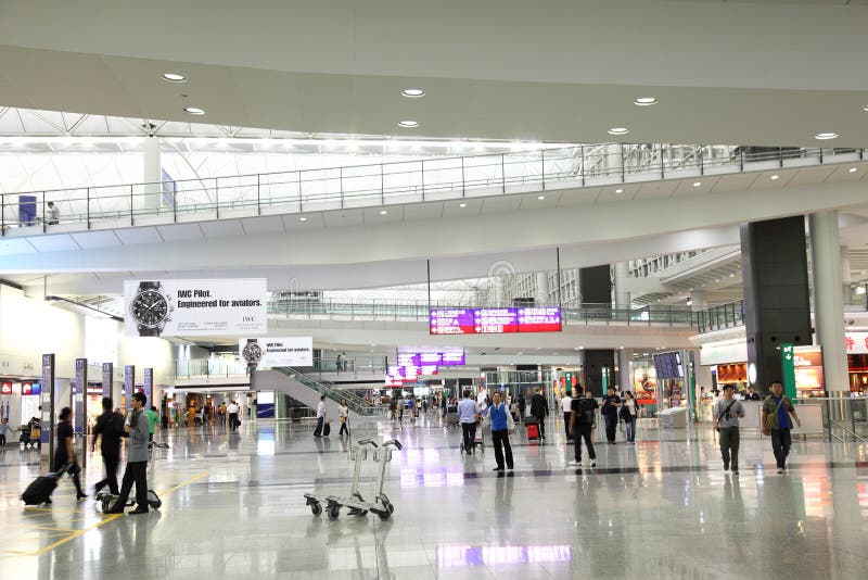 Dentro Do Terminal 4 Da Linha Aérea Do Delta No Aeroporto Internacional De  JFK Em New York Foto de Stock Editorial - Imagem de pista, colosso: 85463488