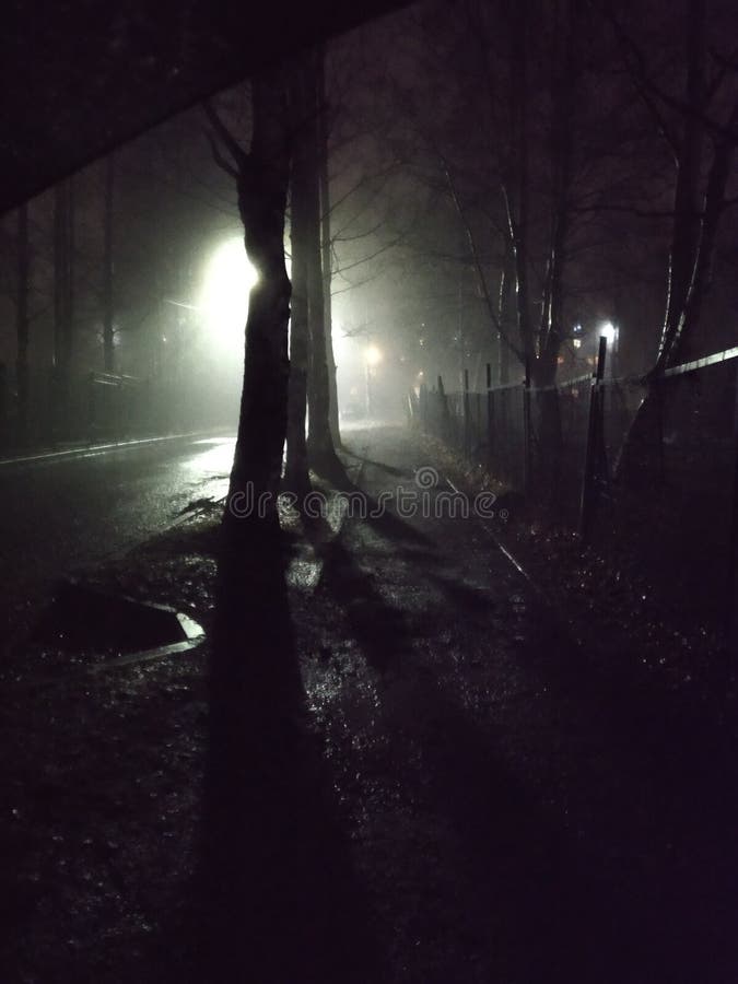 593 Dark Alleys Photos Free Royalty Free Stock Photos From Dreamstime 593 Dark Alleys Photos Free Royalty Free Stock Photos From Dreamstime