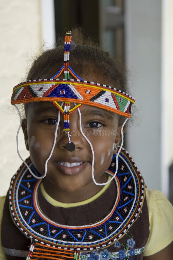 Afrikaans stammenmeisje