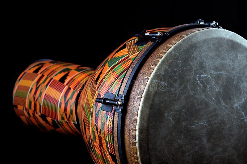 Afrikaanse Trommel Djembe stock foto. Image of apparatuur 66468956