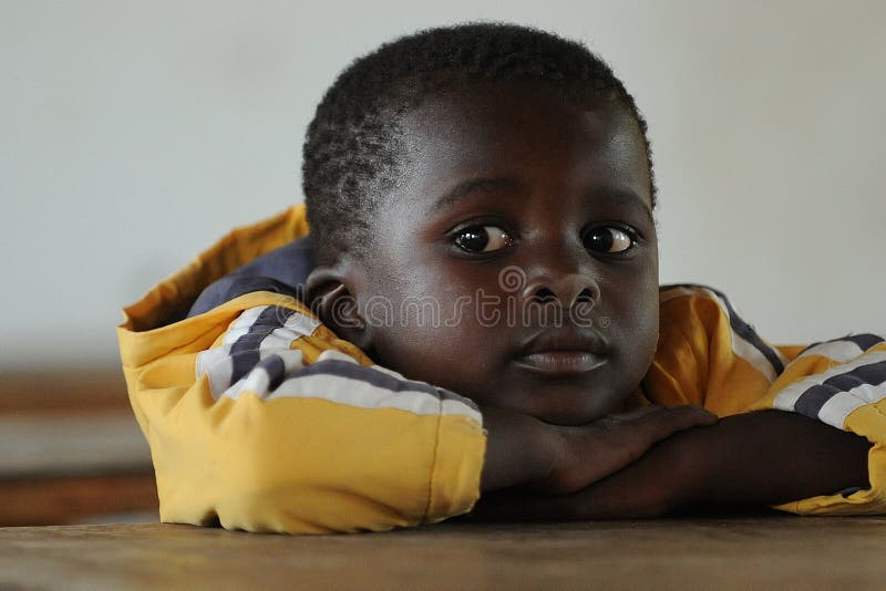 afrikansk barnskola royaltyfri bild afrikansk barnskola royaltyfri bild