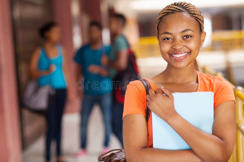 Afrikansk högskolestudent royaltyfri foto Afrikansk högskolestudent royaltyfri foto